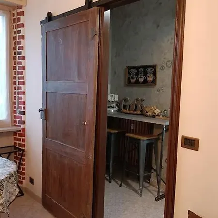 Casastazione C.i.r.00511800005 Apartment